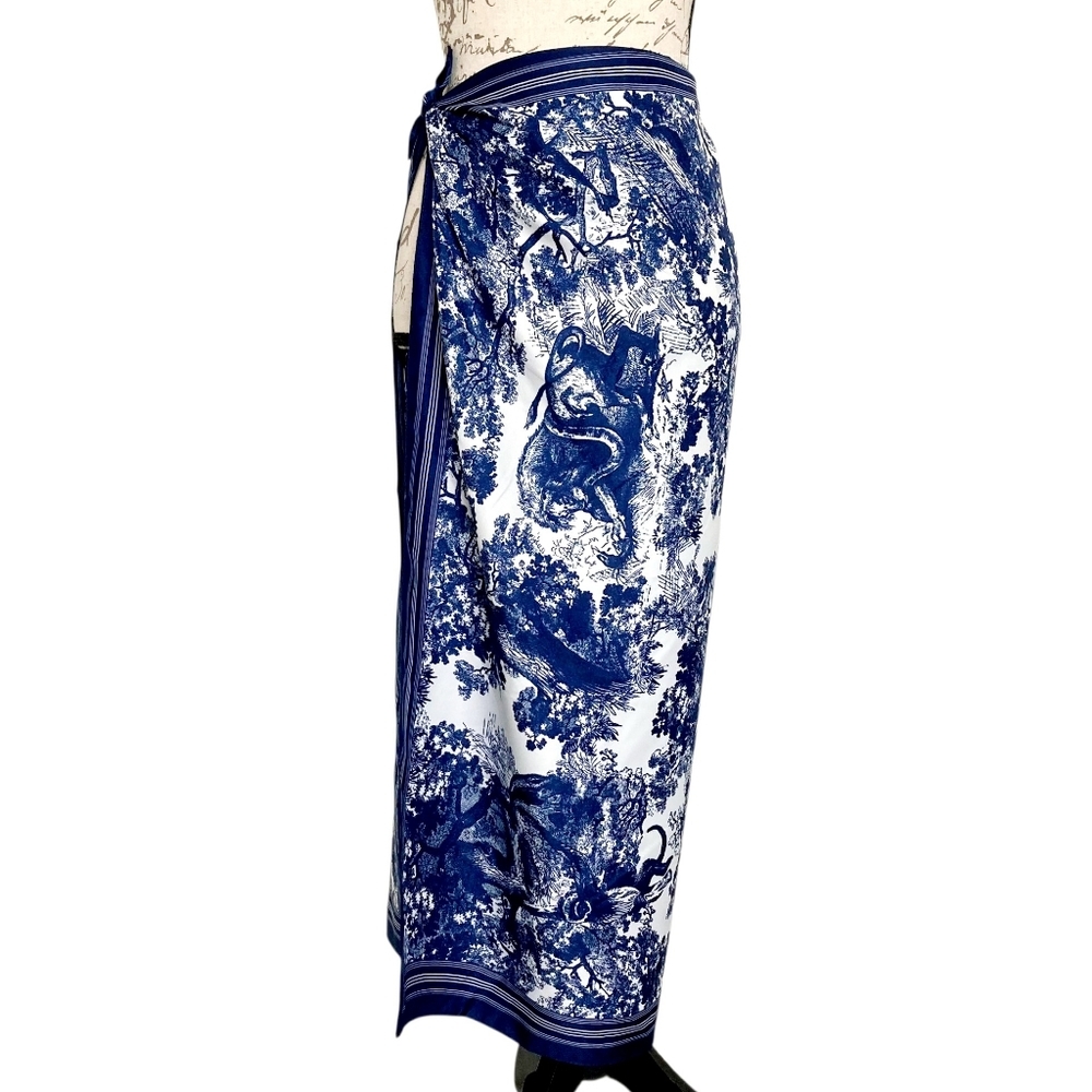 Floral Satin Square Scarf Blue White 35" Head Hair Neck Bandana Preppy New - Picture 14 of 17